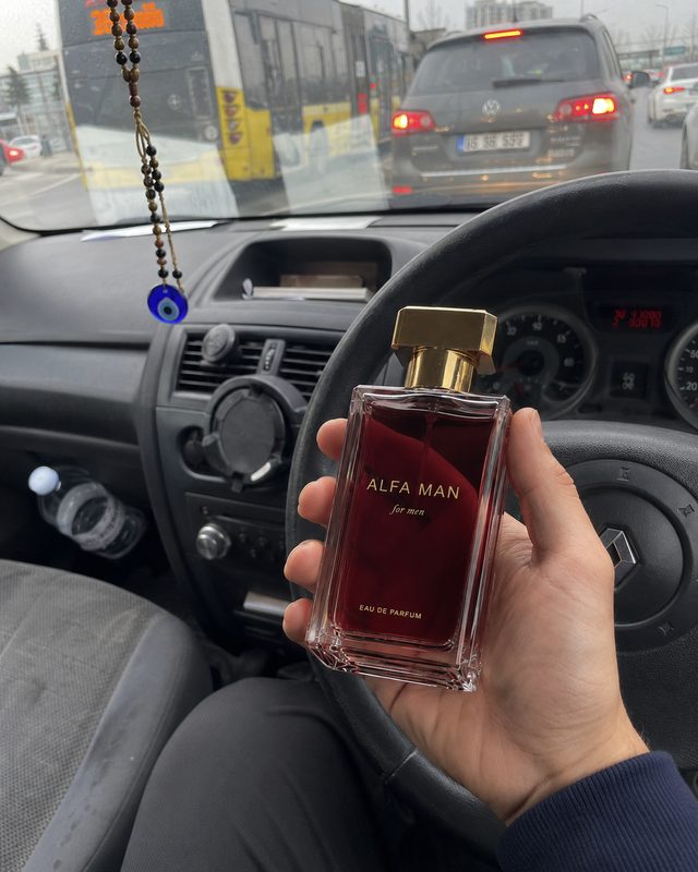 Alfa Man parfüm — günlük hayattan kare 4
